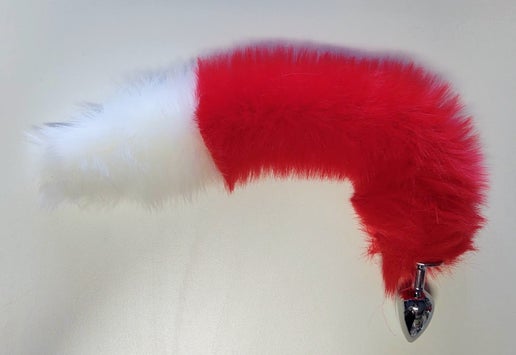 Red & White Fox Tail Plug